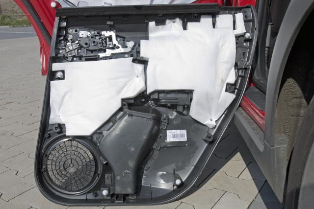 tapec zadní originál