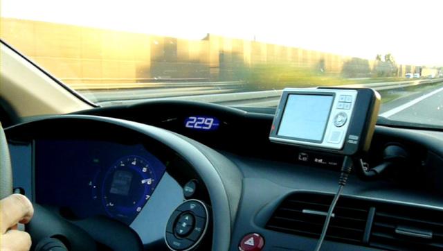 tacho 229 km/h - GPS 221km/h