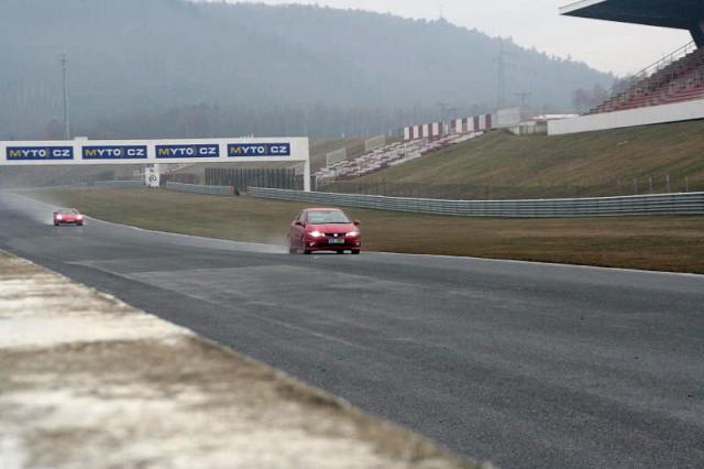 AMD Most 20,3,2010 050