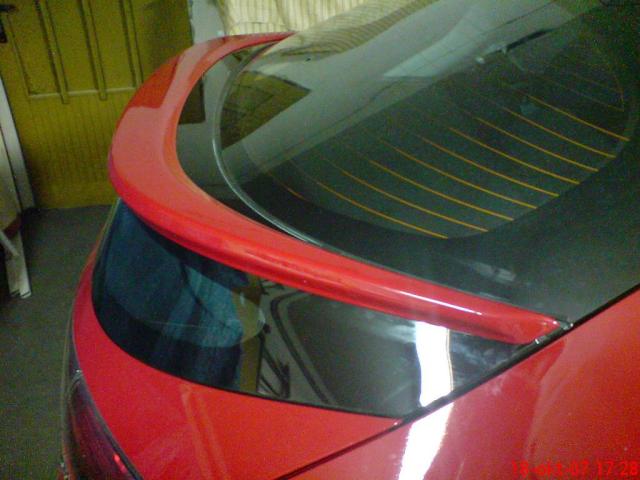 Nove kridlo! Milano Red - alias R81