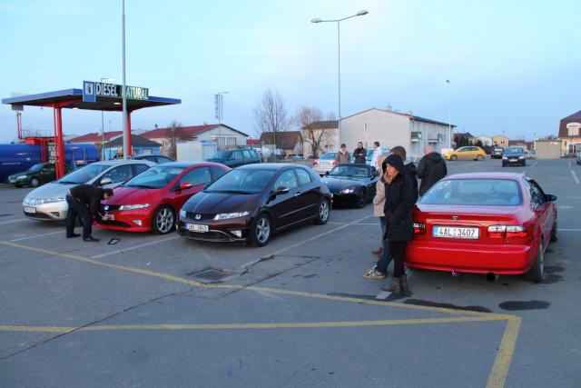 Ufo-sraz v Praze 7.3.2015 "Afterparty" ve Vestci